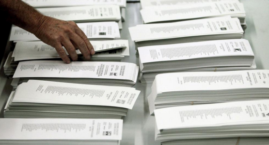 Los ayuntamientos hacen frente a un complejo calendario electoral